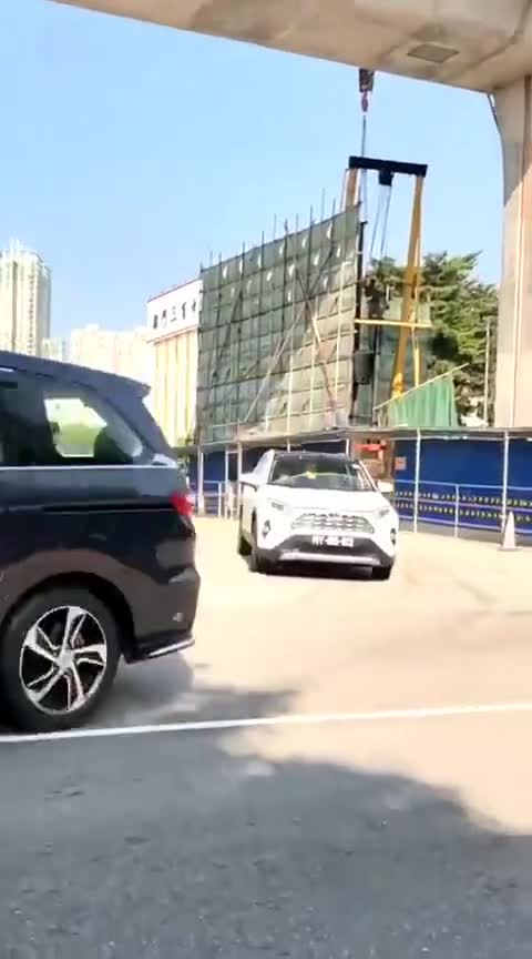 新款丰田rav4，白色老帅了，国内