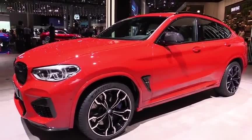 2020款全新宝马X4M展示，外观和内饰实拍