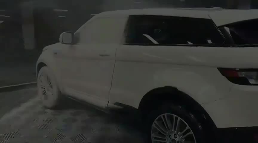 路虎养护后多了几分柔情