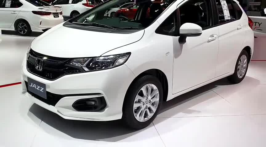 高清实拍2020款本田飞度1.5L