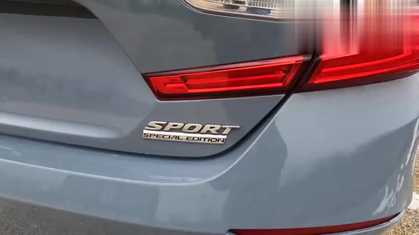 2021款本田雅阁Sport实车展示，近距离了解后，我忘记了凯美瑞