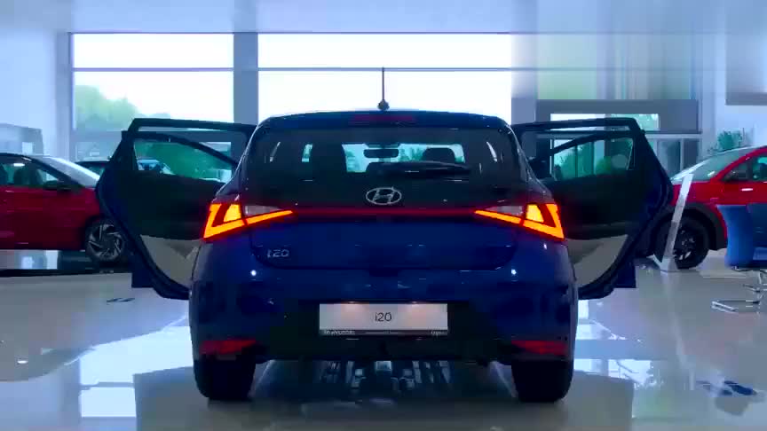 高清实拍全新现代I20详细了解