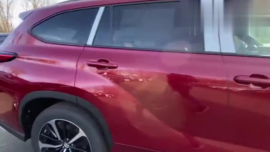 2021款丰田汉兰达高清实拍，有这颜值和内饰，还想着大众途昂吗？