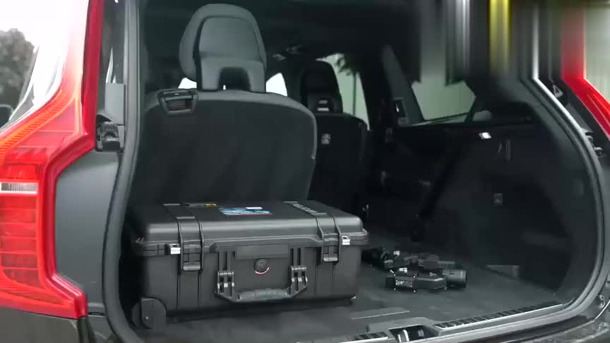 沃尔沃XC90 T6实车展示