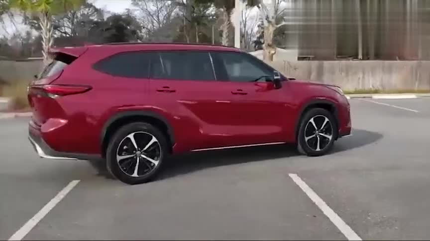 高清实拍2021款丰田汉兰达运动版，2+2+3布局，不要太喜欢了！