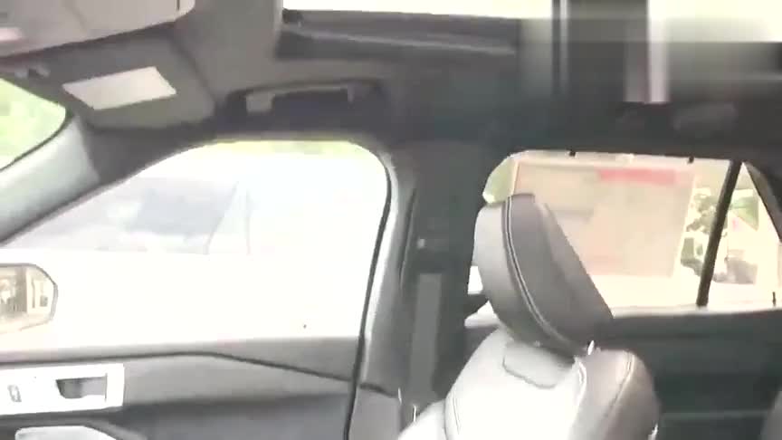 2020款福特探险者ST六座版实车展示