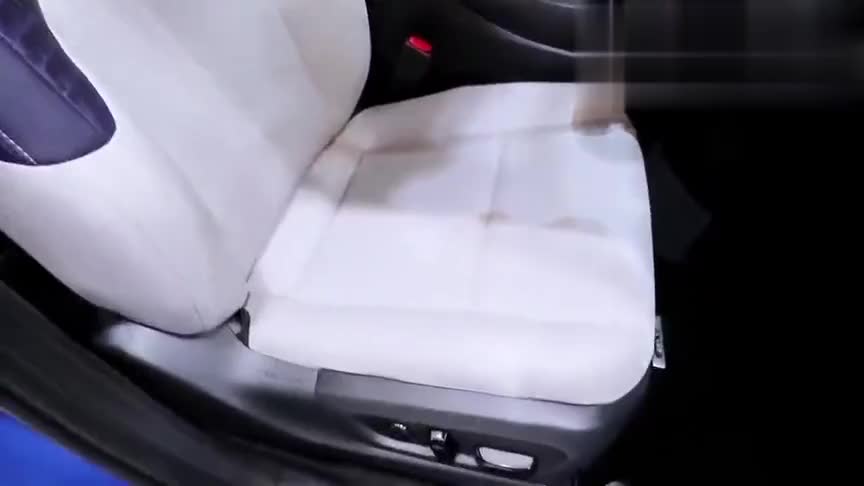 雷克萨斯UX200到店实拍