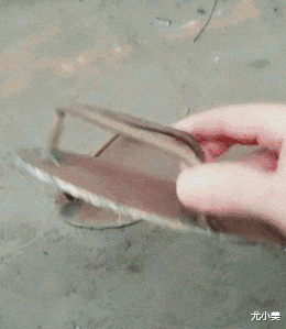 妹子们握个手,满满的全是心机啊哈哈哈