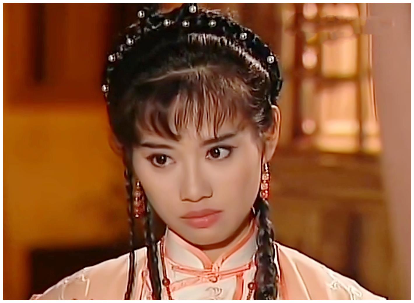 20岁的陈松伶,在90年代的港剧中,塑造了5个经典古装美人