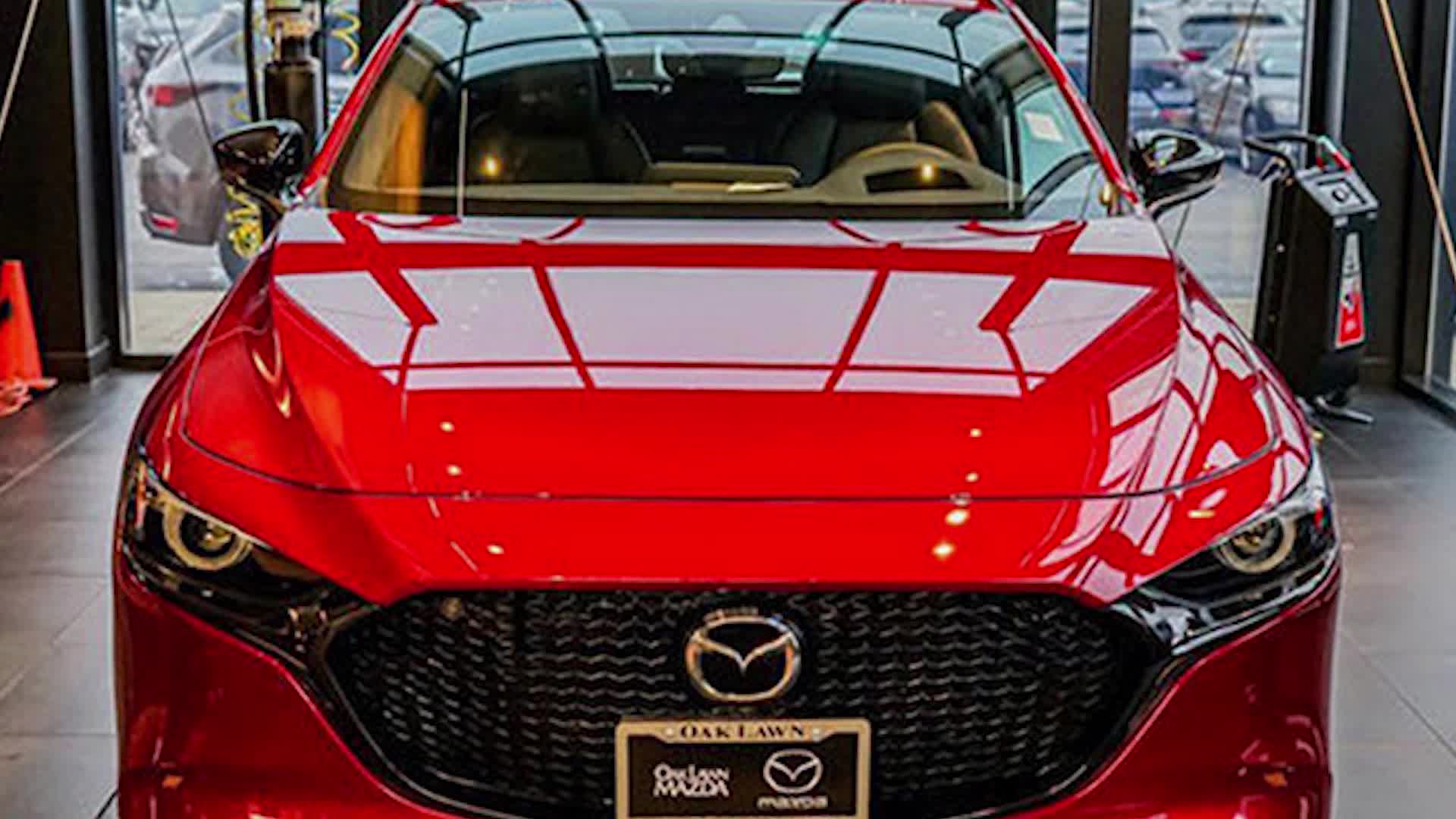 新款马自达3进店实拍！搭2.5T引擎动力超高尔夫R