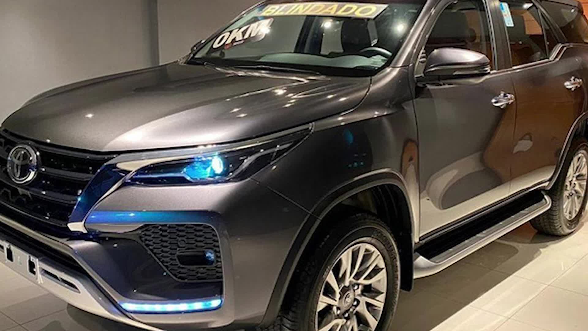 丰田“小号普拉多”进店实拍！搭2.7L空间更实用