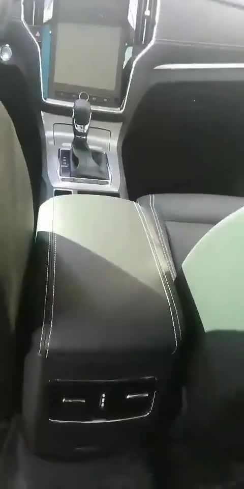 荣威RX5内饰怎么样？车主实拍值得