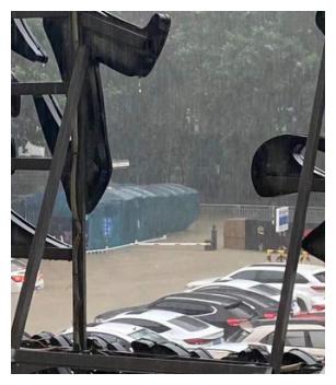 河南郑州暴雨:水没过膝盖,多个医院停电休闲区蓝鸢梦想 - Www.slyday.coM 河南郑州暴雨:水没过膝盖,多个医院停电休闲区蓝鸢梦想 - Www.slyday.coM