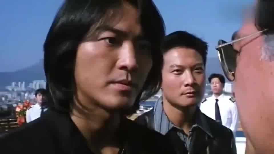 《古惑仔之龙争虎斗》舒淇背叛陈浩南,陈浩南眼神亮了!