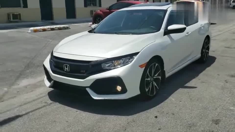 帅气酷车一见钟情的感觉，实拍第十代本田思域Si