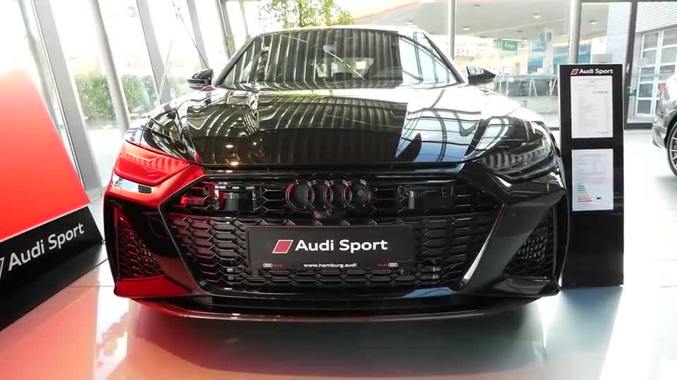 豪车拍全新奥迪RS6Avant