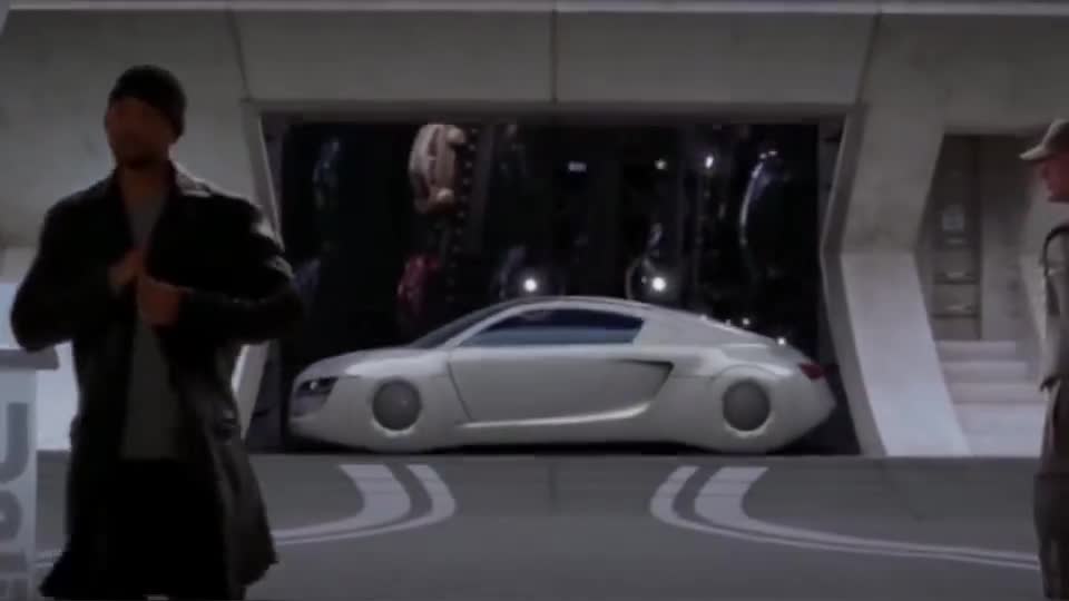 德国汽车：电影中的概念车，现在现实中奥迪最梦幻的跑车之RSQ