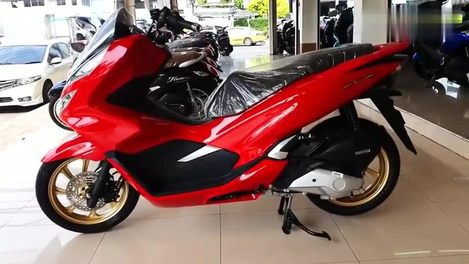 2020款本田PCX150到店实拍，如何？