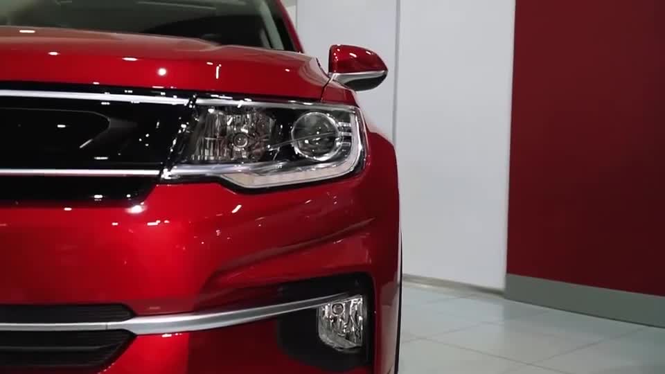 新车到店，2020款长安CS35Plus，近距离了解后，我放弃了帝豪GS