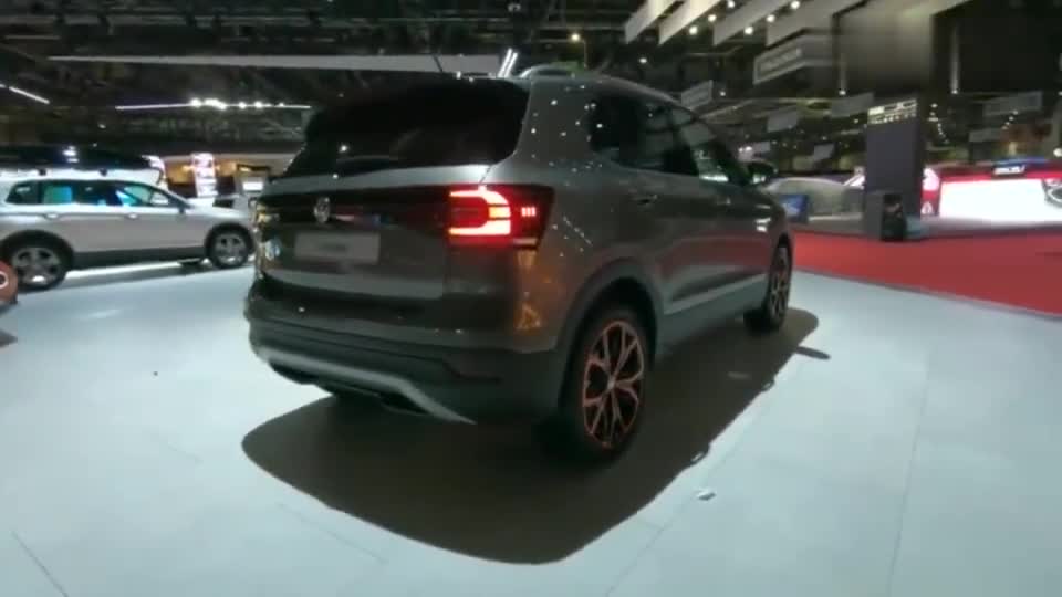 实拍大众当红花旦“探歌”，和缤智比比怎么选！