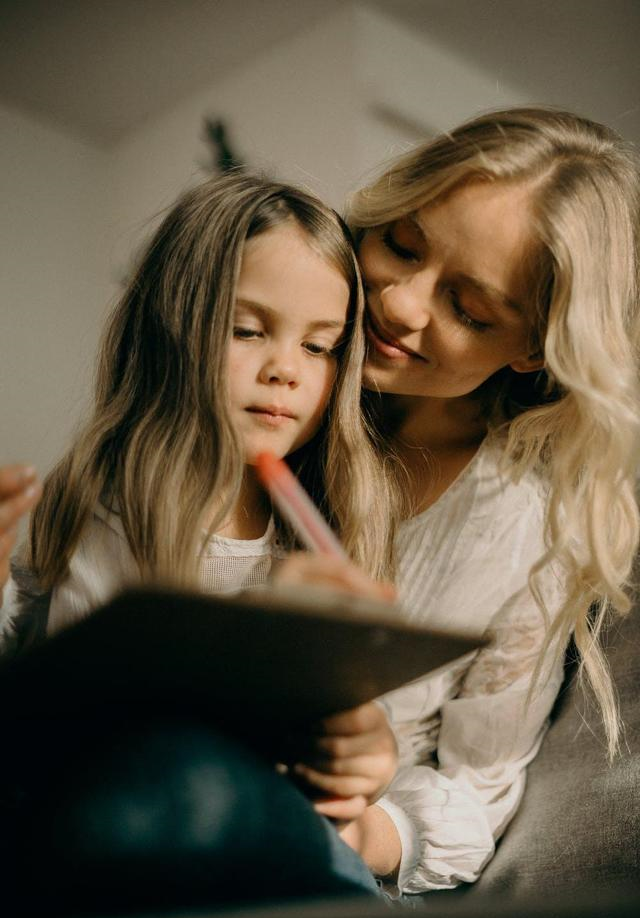 中年男人离婚后才明白:大男子主义,是导致家庭不幸的原因休闲区蓝鸢梦想 - Www.slyday.coM 中年男人离婚后才明白:大男子主义,是导致家庭不幸的原因休闲区蓝鸢梦想 - Www.slyday.coM