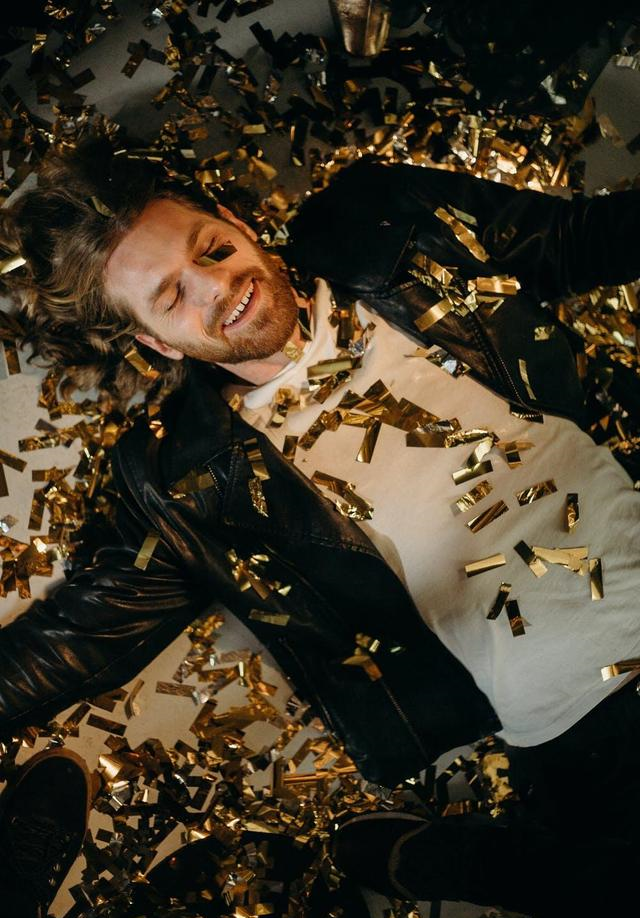 中年男人离婚后才明白:大男子主义,是导致家庭不幸的原因休闲区蓝鸢梦想 - Www.slyday.coM 中年男人离婚后才明白:大男子主义,是导致家庭不幸的原因休闲区蓝鸢梦想 - Www.slyday.coM