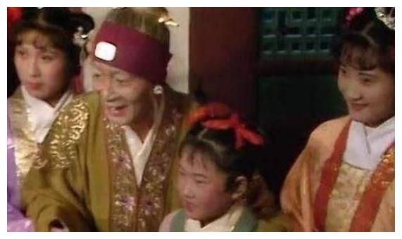 西游记经费不足高老庄的老媒婆是六小龄童客串你发现没