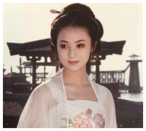 古代四大美女都有哪些缺点?王昭君脚大,杨玉环汗臭,西施最可怜