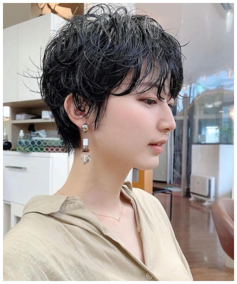 短发,永不过时的发型,2022年短发流行回来了