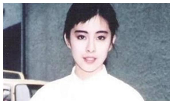 老照片,80年代香港美女,哪个不是你梦中之人