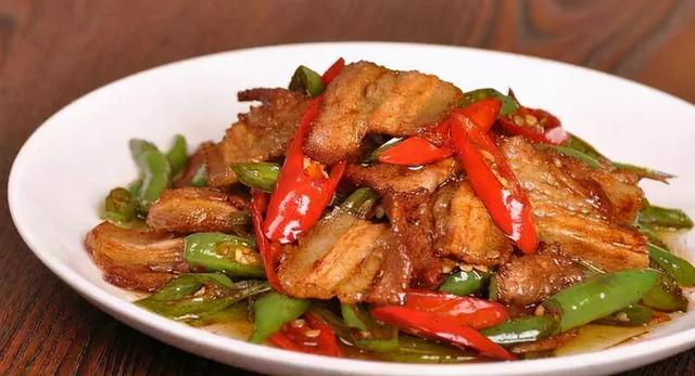回锅肉是一款很考验原材料的菜品味道也不能差