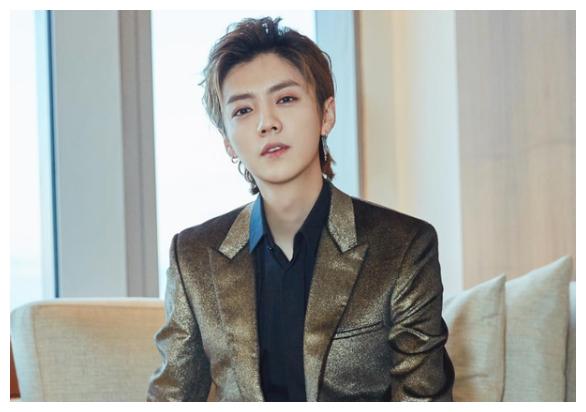 走进鹿晗关晓彤的豪宅,家里有木人桩健身房,户外环境宛如仙境