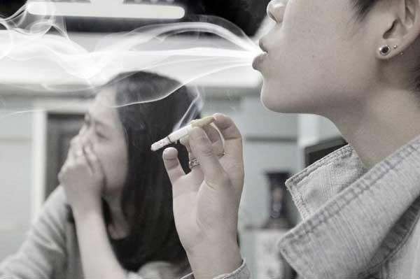 为何不抽烟的女性会得肺癌?“二手烟+情绪压力”是主因休闲区蓝鸢梦想 - Www.slyday.coM 为何不抽烟的女性会得肺癌?“二手烟+情绪压力”是主因休闲区蓝鸢梦想 - Www.slyday.coM