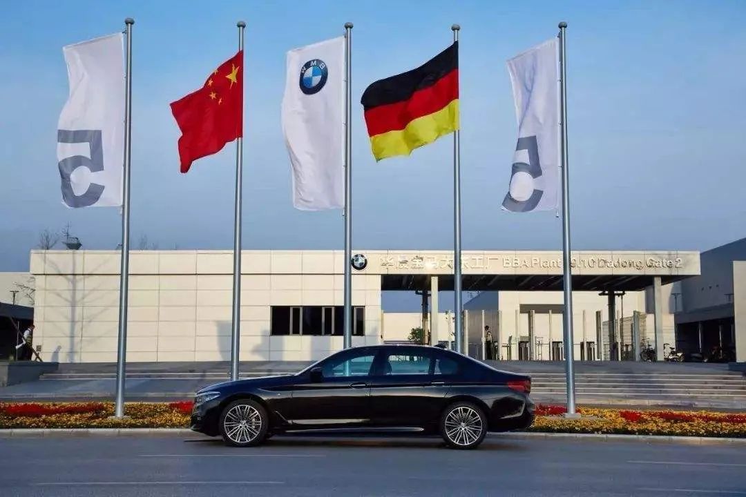 齐普策成为“第一个吃螃蟹”的人休闲区蓝鸢梦想 - Www.slyday.coM 齐普策成为“第一个吃螃蟹”的人休闲区蓝鸢梦想 - Www.slyday.coM