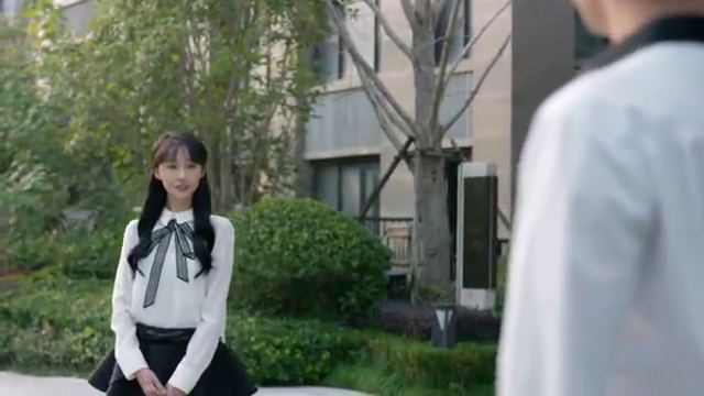 雨夜的咖啡馆与未说出口的告白！