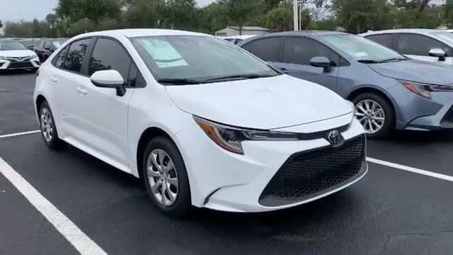 2020款丰田卡罗拉多种颜色实车展示，喜欢哪款看完自己选