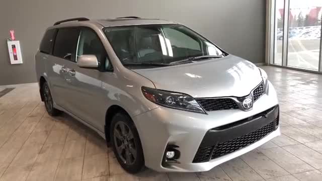 2020款丰田塞纳到店实拍，详细了解外观和内饰，给个不心动的理由