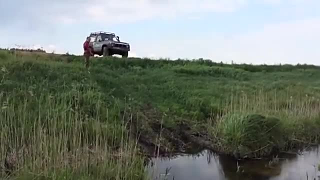 日产途乐疯狂越野挑战，厉不厉害？