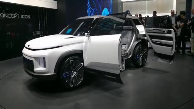 吉利concept icon新车展示 对开式车门是亮点！