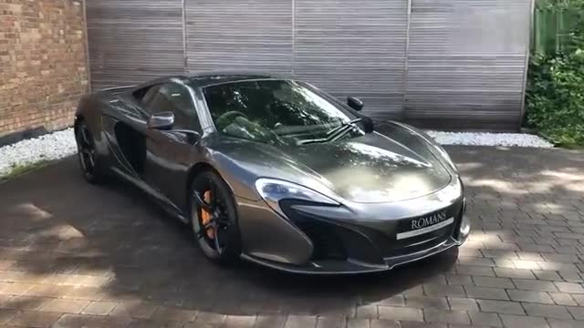 实拍“笑脸超跑”迈凯伦650S，来听听声浪如何？