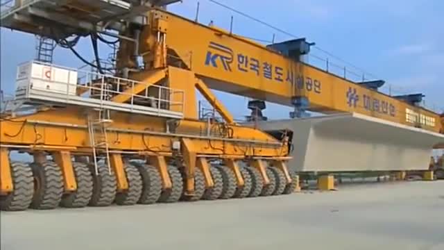 实拍高架桥专用运输车作业，我有C1驾照可不可以开呢？