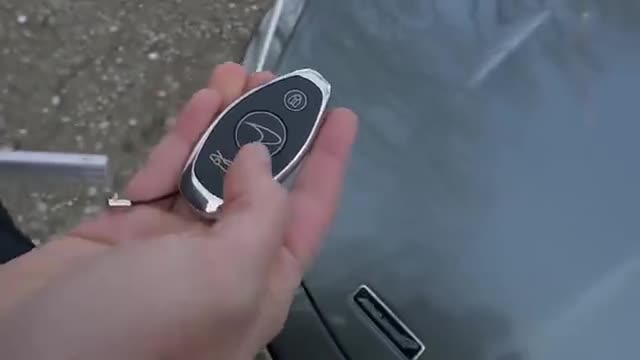 豪华时尚的全新迈凯伦GT前备箱空