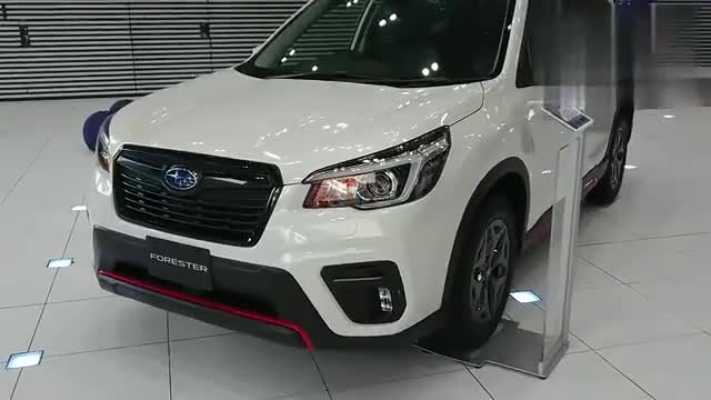 大气动感，实拍新款斯巴鲁森林人