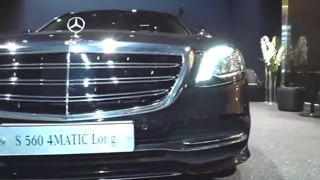 260万的2020款奔驰S560，按下钥匙看到内饰那刻，才明白有多奢华