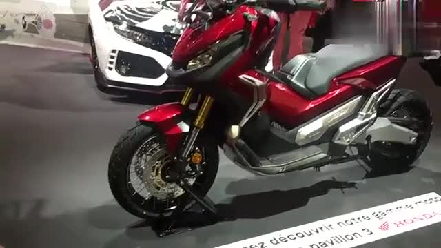 实拍本田X-ADV,具备越野能力,DCT自