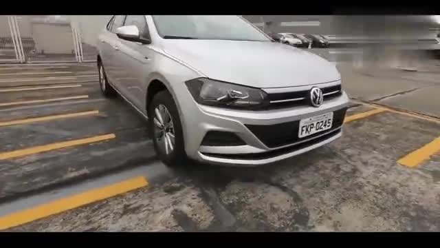 三厢版Polo，大众Virtus静态动态实拍