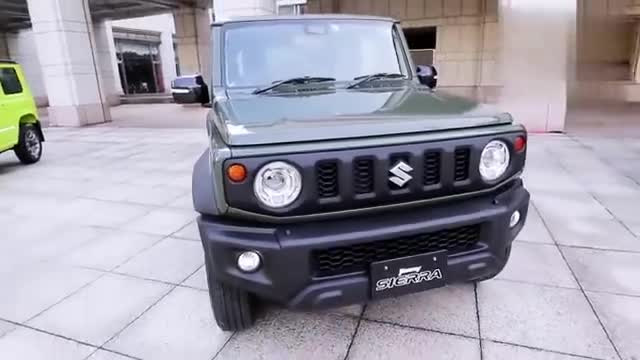 军绿色铃木吉姆尼Jimny高清实拍，这