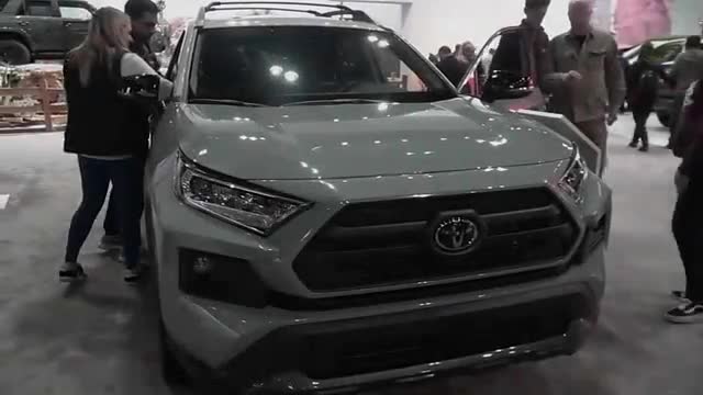 海外车展精彩实拍，2020款丰田RAV