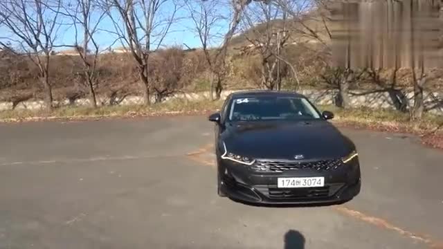 变身帅气轿跑，实车实拍新款起亚K5