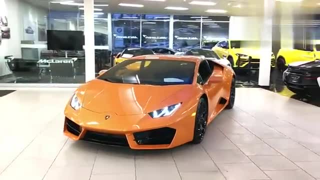 橙色飓风，兰博基尼HuracanLP610-4实拍